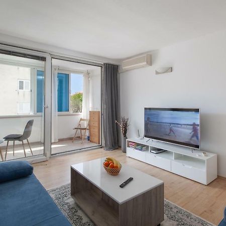 Apartment Gabriella Макарска Экстерьер фото