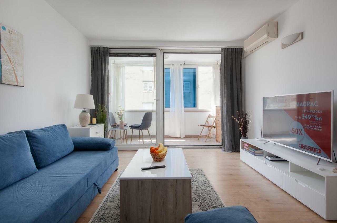 Apartment Gabriella Макарска Экстерьер фото