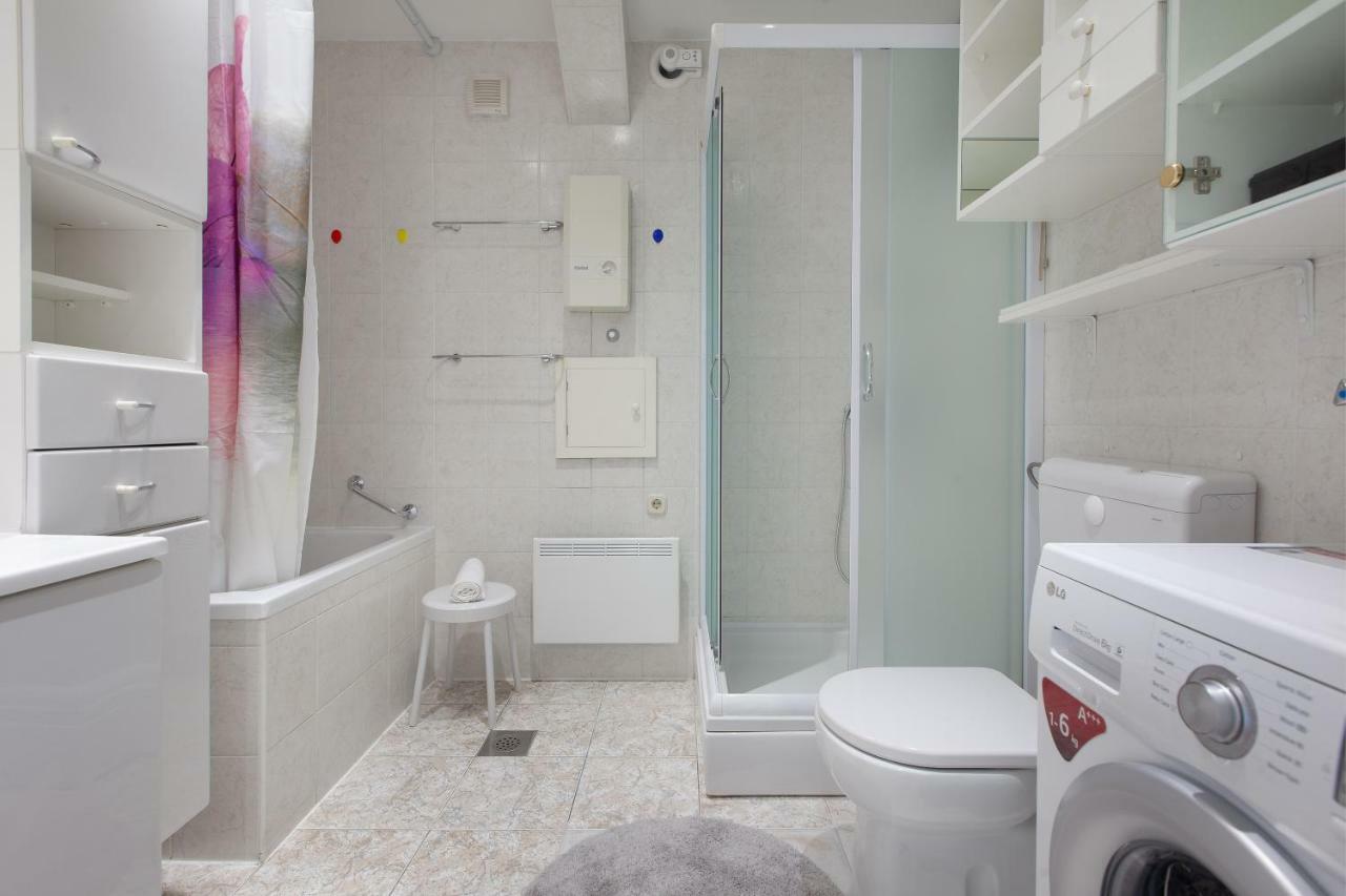 Apartment Gabriella Макарска Экстерьер фото