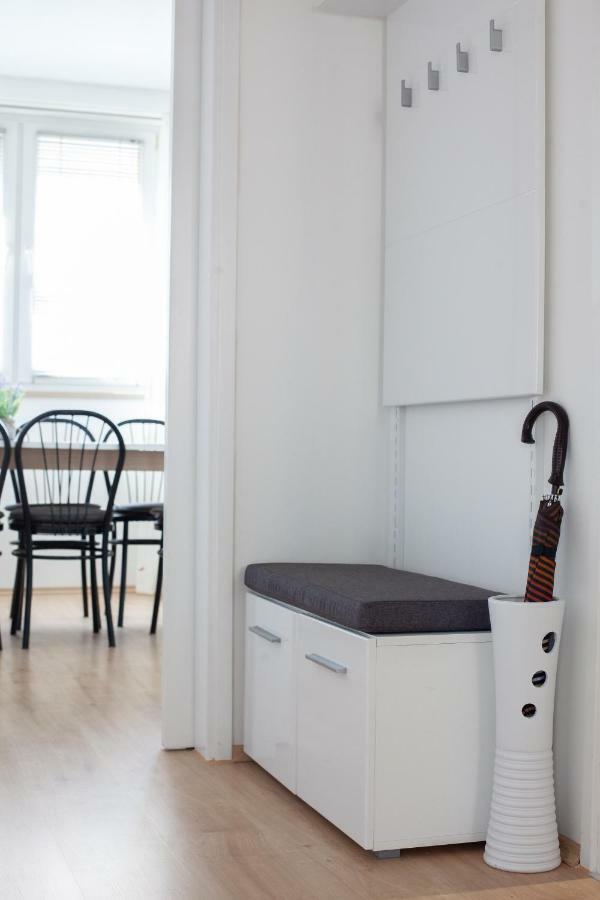 Apartment Gabriella Макарска Экстерьер фото