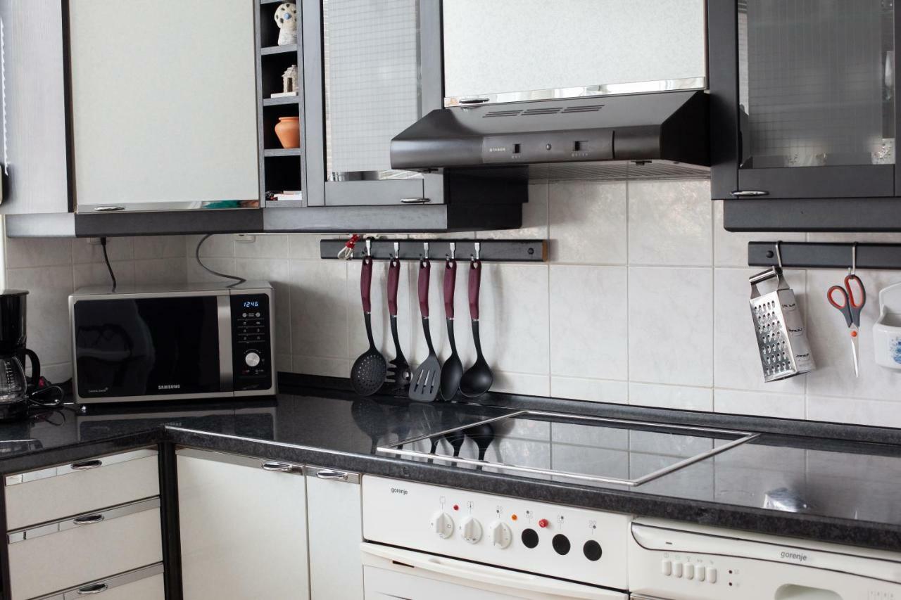 Apartment Gabriella Макарска Экстерьер фото